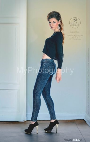Casual-Art-7
