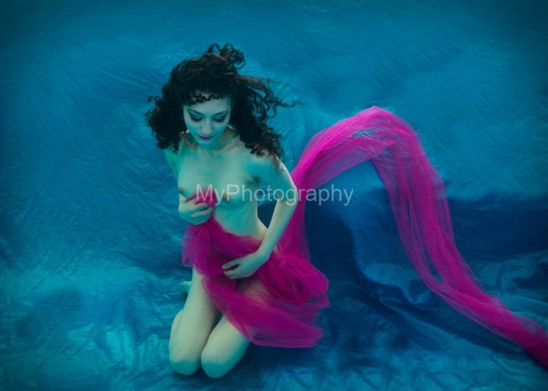 Underwater-16